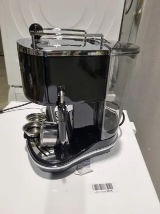 Cafetera De Longhi ECO 311.BK Negra