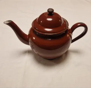 Tetera antigua metal esmaltado