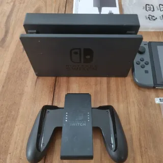Nintendo Switch Negra Completa