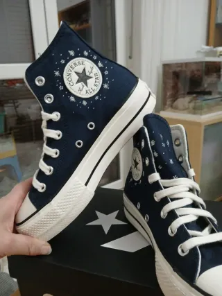 Converse ricamate Tg 37