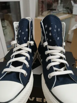 Converse ricamate Tg 37