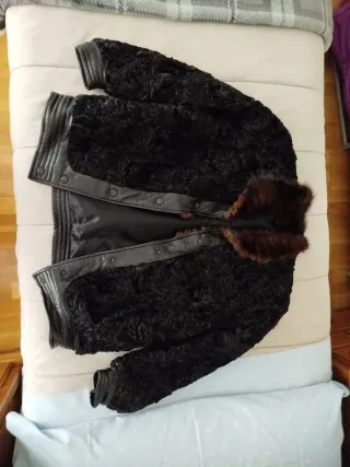 Abrigo Piel y Astracán Negro/Marrón