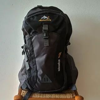 Mochila outdoor 40L – resistente e impermeable