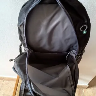 Mochila outdoor 40L – resistente e impermeable