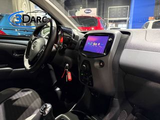 TOYOTA AYGO 1.0 XPLAY