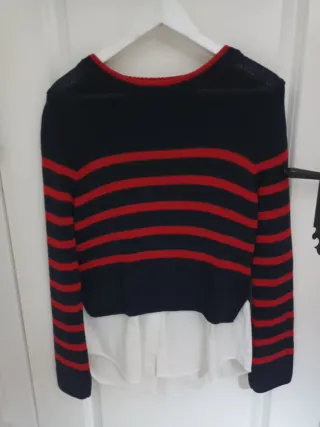 Jersey rayas azul y rojo con camisa