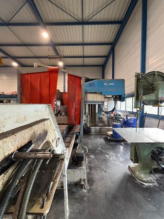 FRESADORA CNC MTE BF 3200
