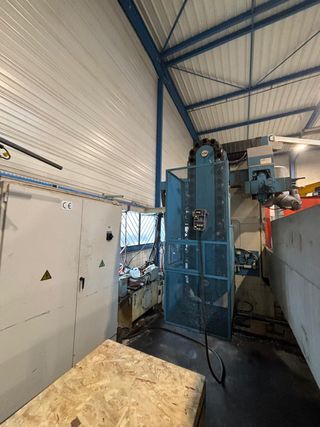 FRESADORA CNC MTE BF 3200