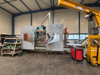 FRESADORA CNC MTE BF 3200