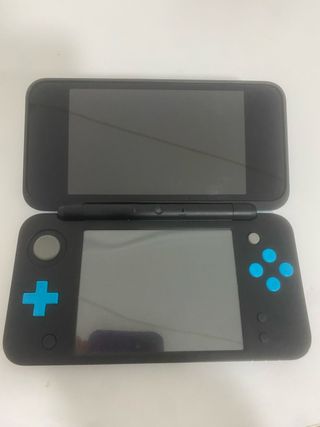 Nintendo 2DS XL