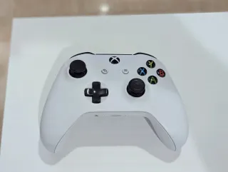 Controller Xbox One e PC Bianco