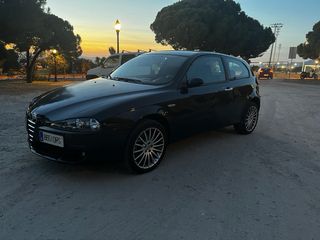 ¡OCASIÓN! ALFA ROMEO 147