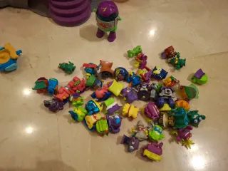 Lote Muñecos Superzings