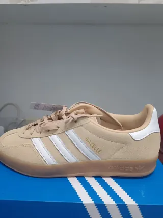 Adidas Gazelle Beige/Blanco