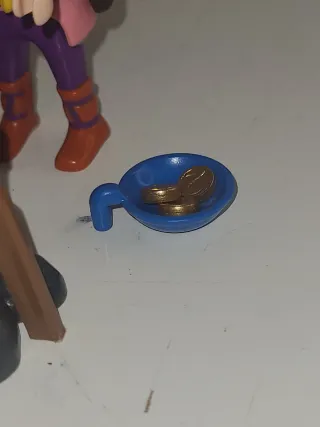 Lote 85. Playmobil Castañera