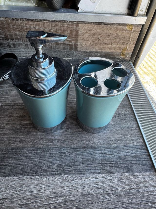 Set Bagno Dispenser e Tazza