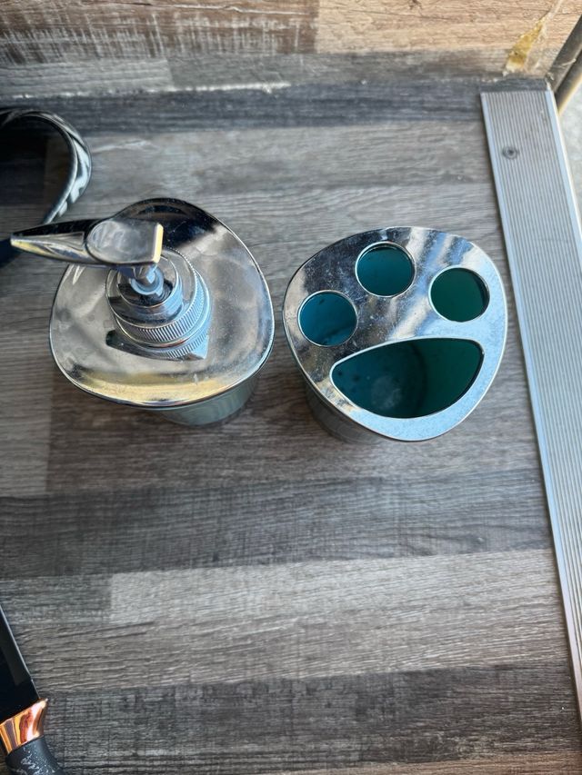 Set Bagno Dispenser e Tazza