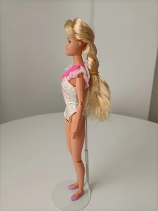 Ballerina Barbie Twirling 1995