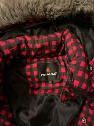 Cazadora acolchada cuadros roja y negra T.36