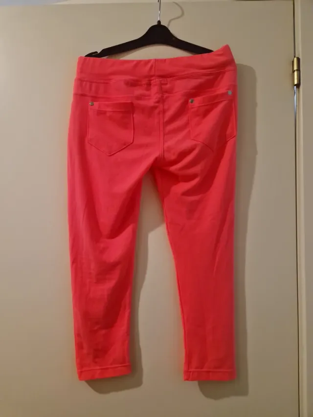 Pantalón/leggins 3/4 rosa fosforito