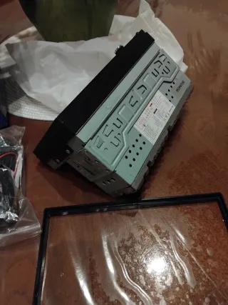 Autoradio 1din con schermo di 7 pollici,telecamera