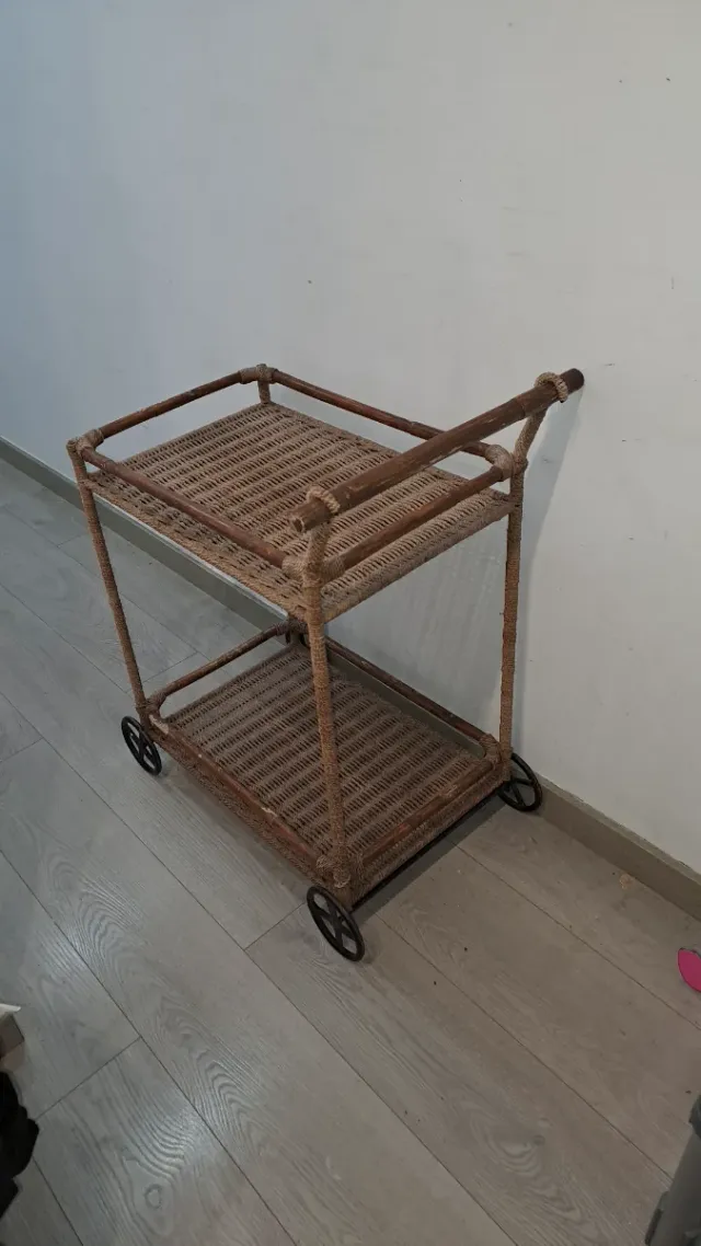 Carrito grande mimbre y bambú con ruedas