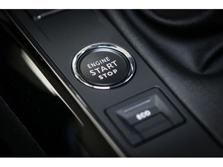 Peugeot 3008 PureTech 130 S&S Allure Pack 96 kW (130 CV)