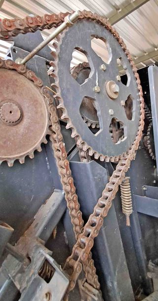 Rotoempacadora Vicon RF119.