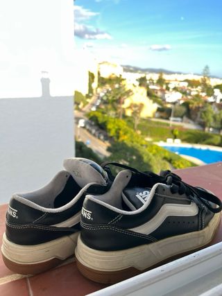 set de zapatillas de distintas tallas