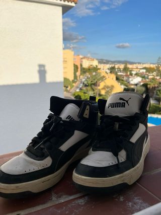 set de zapatillas de distintas tallas