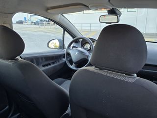 Peugeot 207 2010