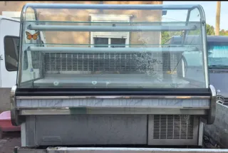 Vitrina expositora refrigerada