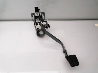 PEDAL EMBRAGUE MITSUBISHI L 200 (K6/7)