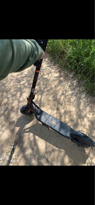 Patinete Eléctrico Negro