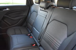 Mercedes B 180 d 109 CV URBAN NIGHT CAMARA