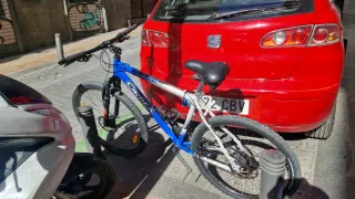 Bicicleta Orbea MTB Azul y blanca modelo tuareg.