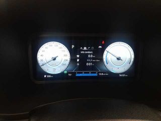 Hyundai Kona EV Tecno 100 kW (136 CV)