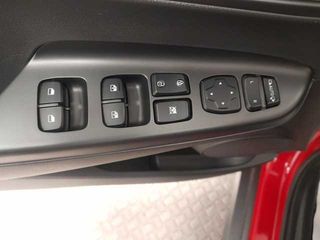 Hyundai Kona EV Tecno 100 kW (136 CV)