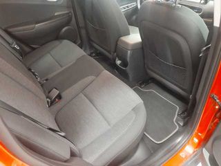 Hyundai Kona EV Tecno 100 kW (136 CV)