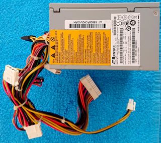 Scheda Madre - CPU AMD x2 - 3 GB Ram - HDD - PSU