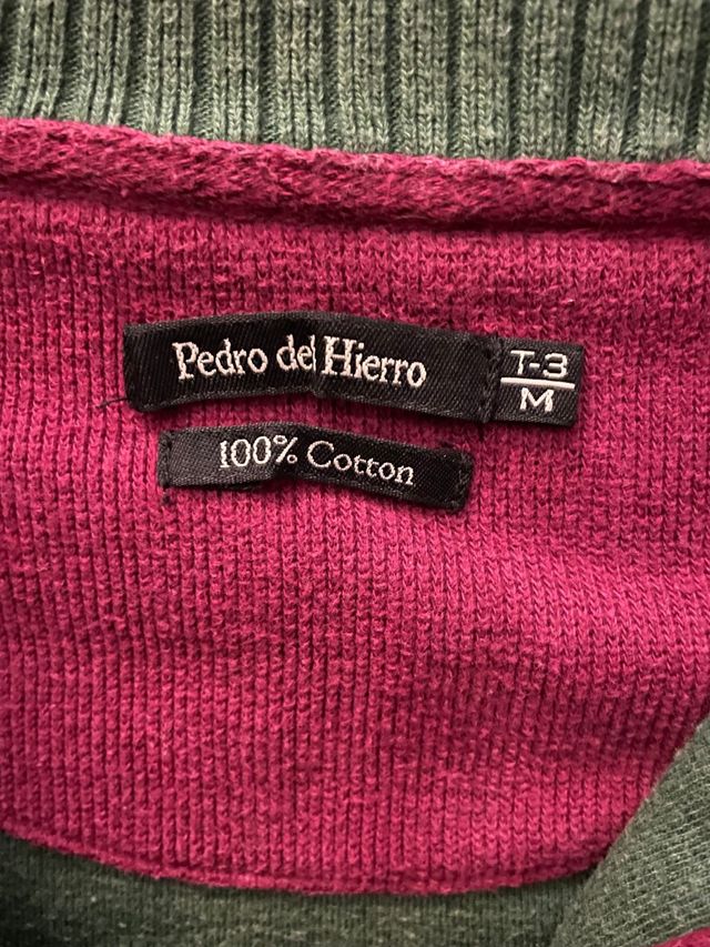 Jersey verde con cremallera