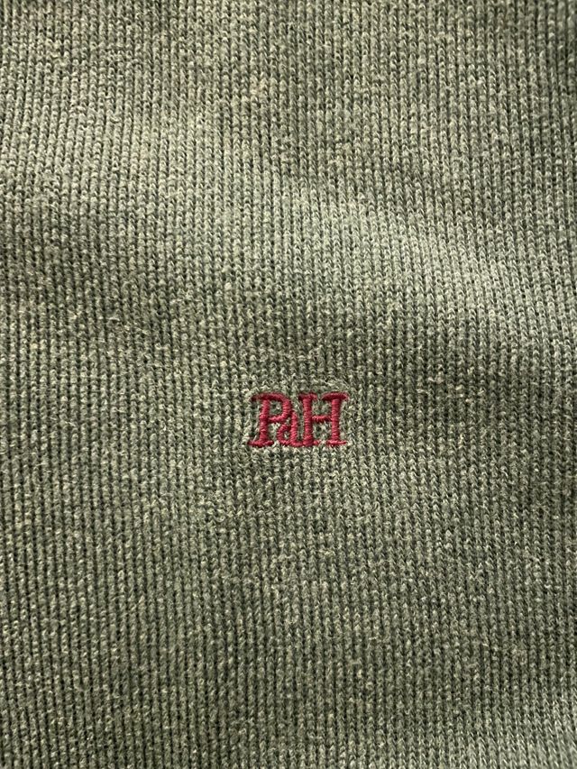 Jersey verde con cremallera