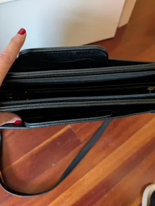 Maletín rígido para documentos