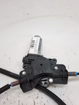 ELEVALUNAS DELANTERO DERECHO CHRYSLER VOYAGER (RG)