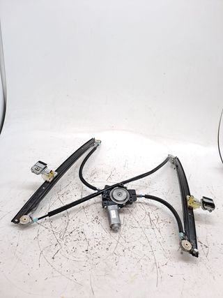 ELEVALUNAS DELANTERO DERECHO CHRYSLER VOYAGER (RG)