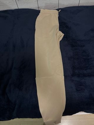 Pantalón chándal Puma beige