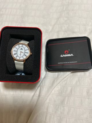 Reloj Casima Dorado y Blanco
