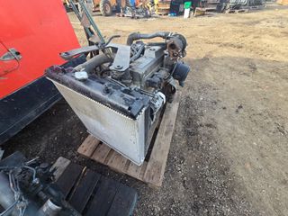 MTR1 Motor Yanmar 4TNV98T Turbo 4 Cilindros