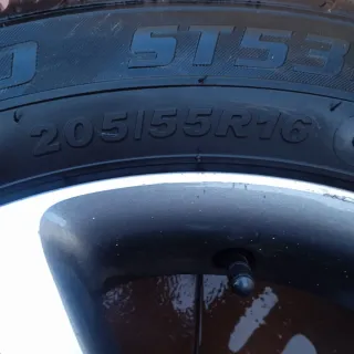 Llantas 16 Golf 6 con neumáticos