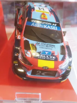 Scalextric Hyundai i20 WRC 14 N.Solans M.Marti